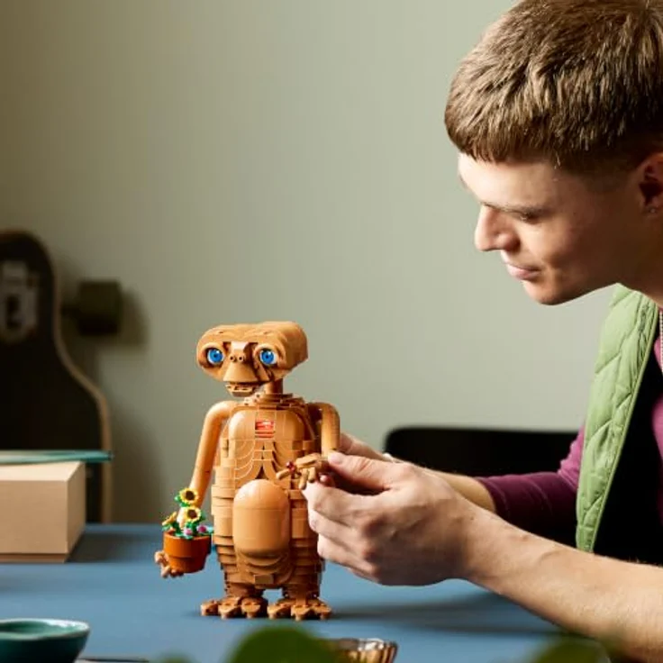 LEGO Ideas E.T. the Extra-Terrestrial (21370), 1.226-teiliges Sammlermodell mit beweglicher Figur, ab 18 Jahren – Bild 6