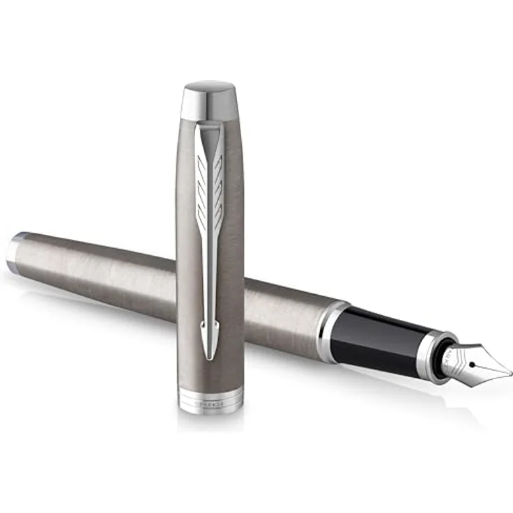 Parker Pen IM Essential Edelstahl Füllfederhalter mit robustem Edelstahlgehäuse und glänzender Chromoberfläche – Bild 1
