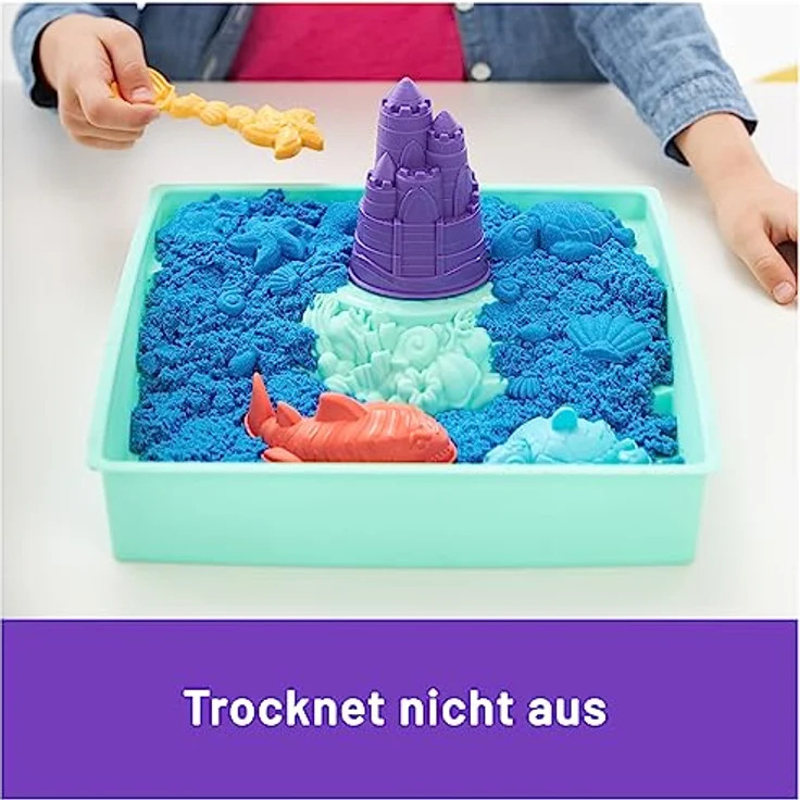 Kinetic Sand Sandbox Set Blau - mit 454 g original magischem kinetischem Sand aus Schweden, 1 Sandbox, 3 Förmchen, 1 Schaufel für kreatives Indoor-Sandspiel, für Kinder ab 3 Jahren – Bild 4