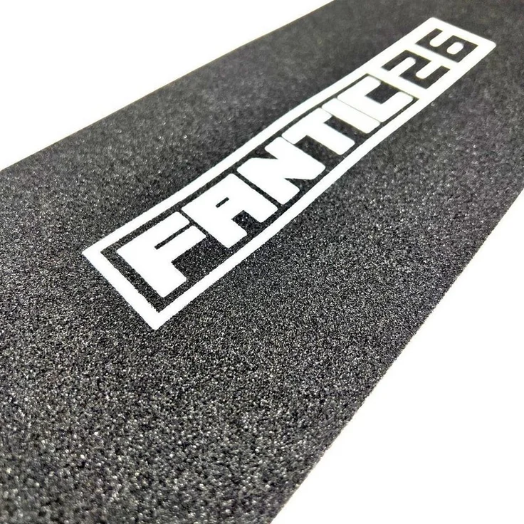 Fantic26 Stuntscooter Fantic26 Stunt-Scooter Griptape 58,5cm x 15,5cm Basic Schwarz/Weiß, reißfestes PVC-Material mit optimierter Körnung – Bild 1