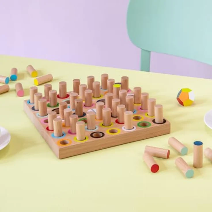remember Remember Gedächtnisspiel Momo, farbenfrohes Holzspiel für 2-4 Spieler mit 12 bunten Farben und Aufbewahrungsbeutel – Bild 3