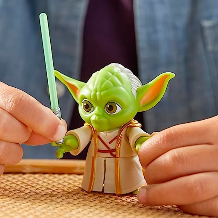 Star Wars Young Jedi Adventures Yoda Figur, 7,5 cm Sammelfigur mit abnehmbaren Umhang und Lichtschwert für Kinder ab 3 Jahren – Bild 4