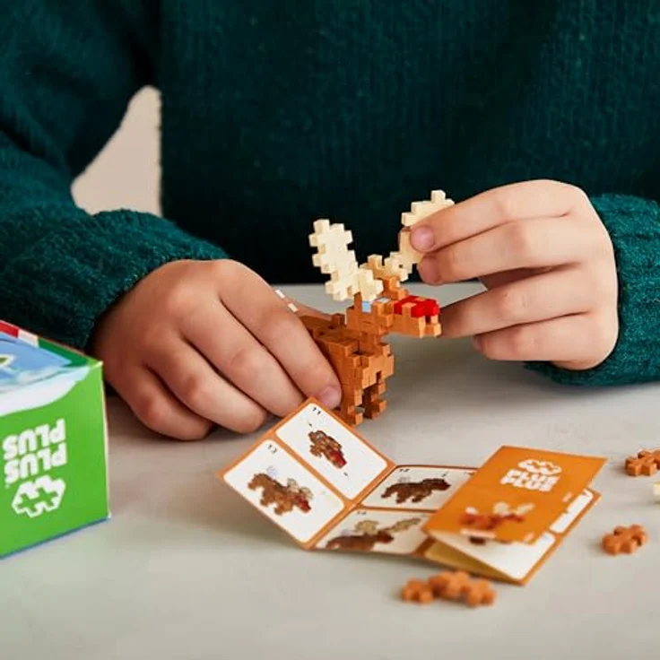 Plus-Plus 3973 Adventskalender, Kreativ-Bausteine, 24 Türchen + 1 Extra-Tür mit Überraschung, für Kinder ab 5 Jahren, Geniales Konstruktionsspielzeug, hergestellt in Dänemark, mit 600 Plus-Plus-Steinen, Edition 2024 – Bild 3
