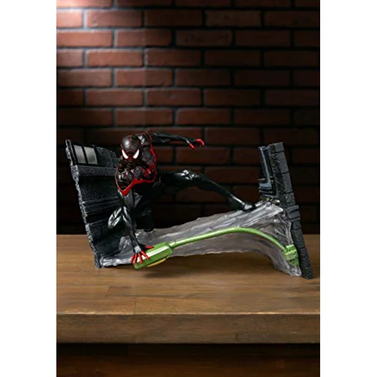 Diamond Select Marvel Comic Galerie Spiderman Miles Morales Figur, 18 cm PVC Statue in Fensterbox – Bild 1