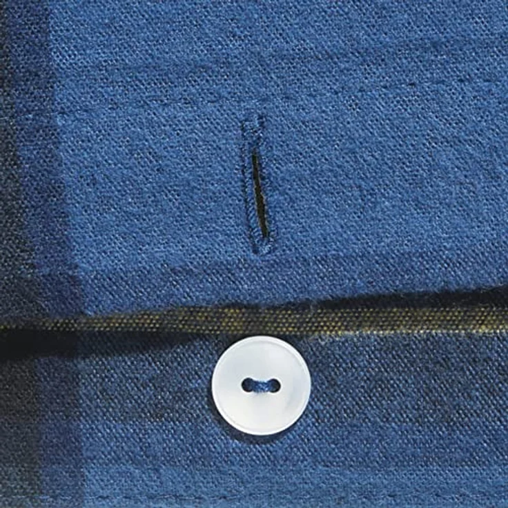 Erwin Müller Kissenbezug, Kissenhülle Flanell buntgewebt blau Größe 40x80 cm - hautsympathisch, atmungsaktiv, samtweich, 100% Baumwolle, mit Knopfverschluss (weitere Größen) – Bild 4