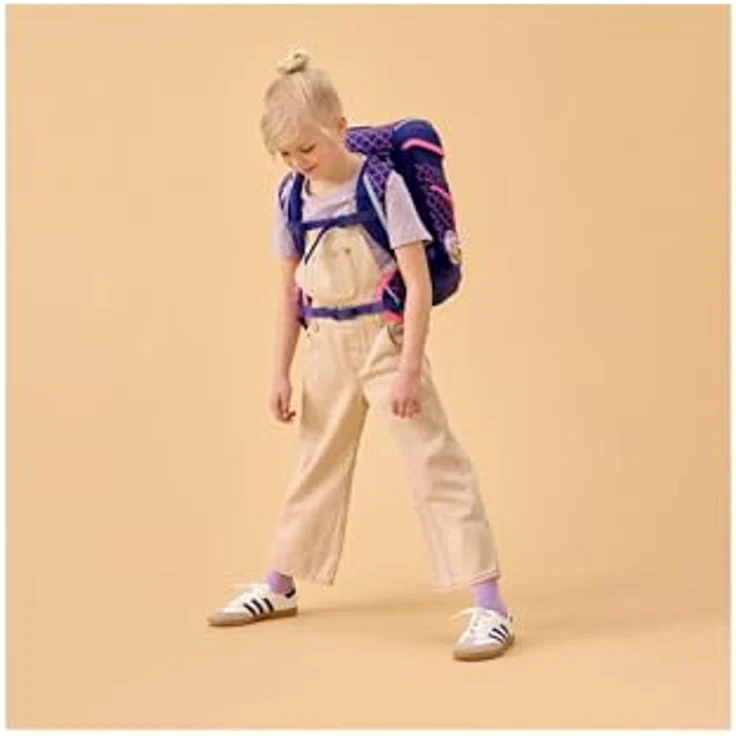 ergobag cubo Set ergonomischer Schulranzen 5-teilig, höhenverstellbar, vielseitige Organisation, standfest und reflektierend, für 1. Klasse Grundschule – Bild 2