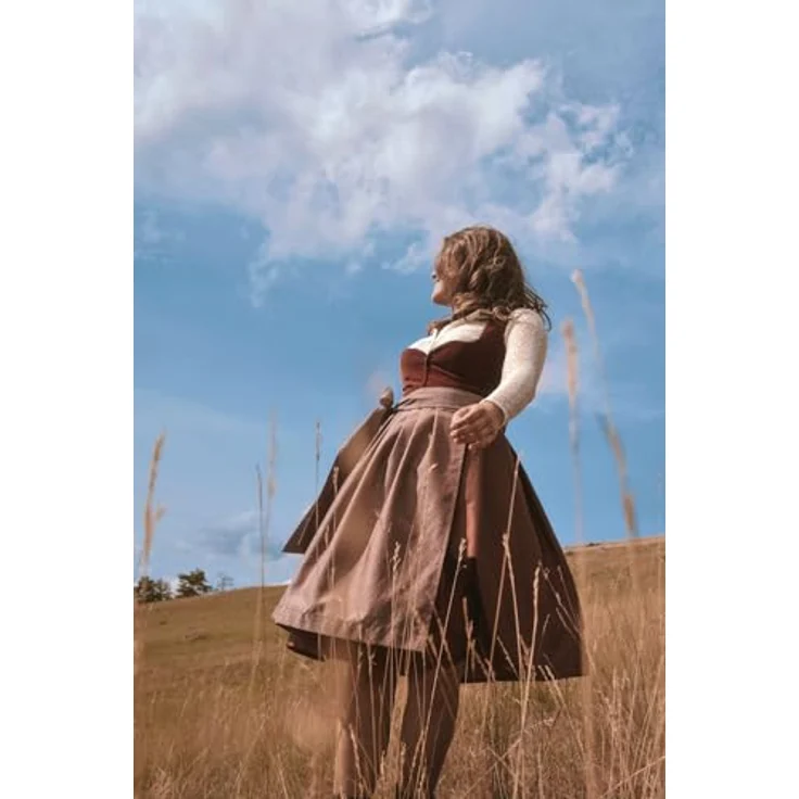 Edelnice Dirndl Lilly, Trachtenkleid in satten roten Samt mit Fischgrätenmuster – Bild 3
