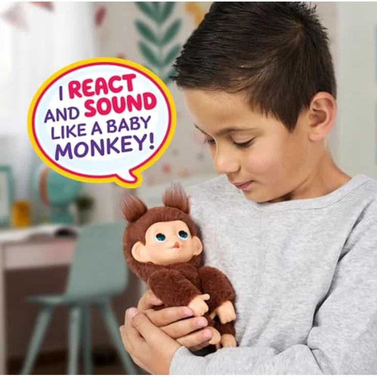 Little Live Pets Baby Monkey Minis Chikki Cherry, interaktiver Plüschaffe mit über 20 Geräuschen, 18,8 cm, weiches braunes Fell, griffige Hände & Füße, sammle alle 3 – Bild 2