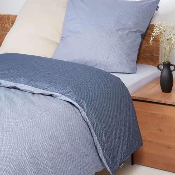 Schiesser Bettwäscheset Silva | Renforcé | 100% Baumwolle aus nachhaltiger Produktion | 155x220cm + 80x80cm | Blau – Bild 3
