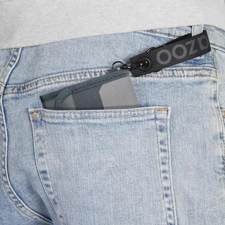 Coocazoo Geldbörse „Dark Race”, grau, Portemonnaie mit Sichtfenstern, Münzfach, Kartenfächern und Klettverschluss, ab der 3. Klasse – Bild 3