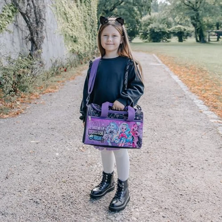 Scooli Sporttasche Monster High, Kinder Sporttasche mit großem Hauptfach und Reißverschluss, 35 cm, 10,5 Liter, schwarz-pink – Bild 4