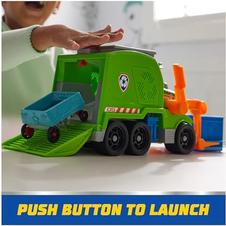 Paw Patrol Rocky's Recycling Truck, Deluxe Spielzeugfahrzeug mit 7 cm Rocky Figur und Funktion zum Verladen von Müll – Bild 7