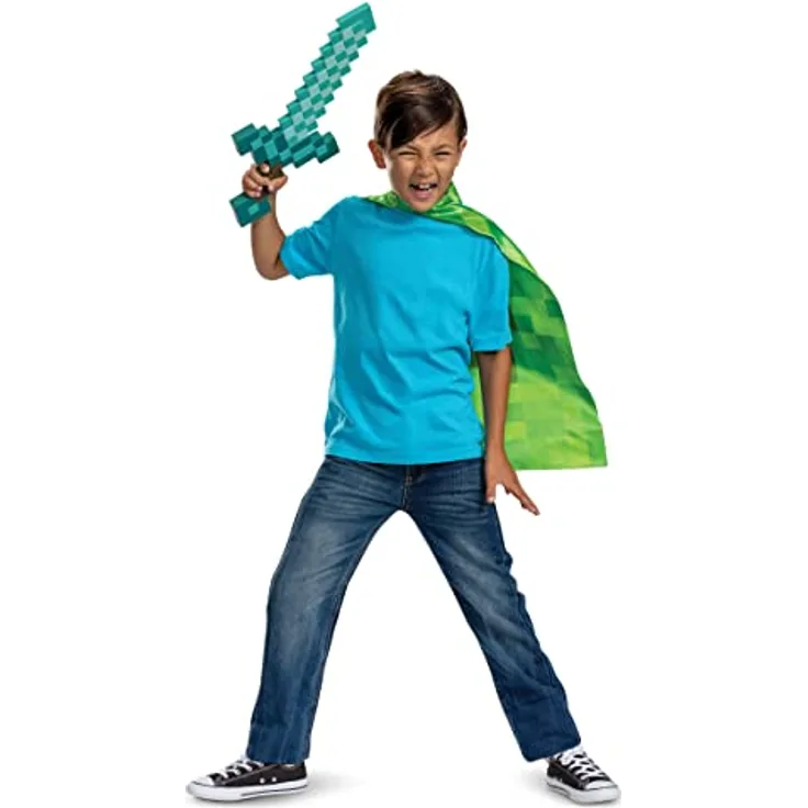 Minecraft Offizielles Diamantschwert & Umhang, 50 cm Spielzeug-Schwert mit Pixel-Details, Einheitsgröße, perfekt für Halloween und Geburtstagsfeiern