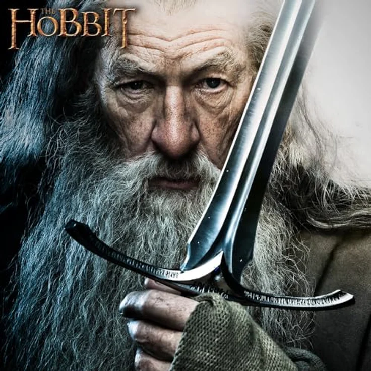 United Cutlery Der Hobbit Glamdring, authentische Replik des Elbenschwertes, 120,96 cm, rostfreier Stahl, inklusive Holz-Wand-Display und Echtheitszertifikat – Bild 7