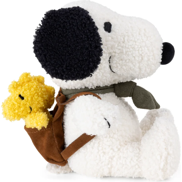 International Bon Ton Toys Snoopy mit Woodstock im Rucksack, 20 cm Kuscheltier aus 100% recyceltem Polyester, schwarz/weiß