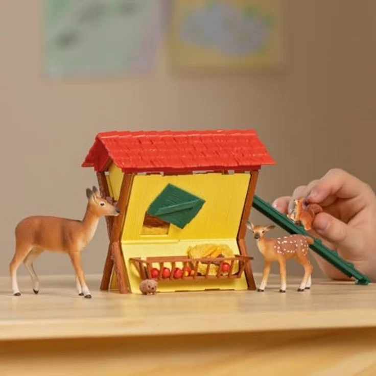 Schleich Fütterung der Waldtiere, Spielset mit Rotwild Kuh, Kalb und Futterkrippe, ca. 12 x 12,5 x 10 cm – Bild 2