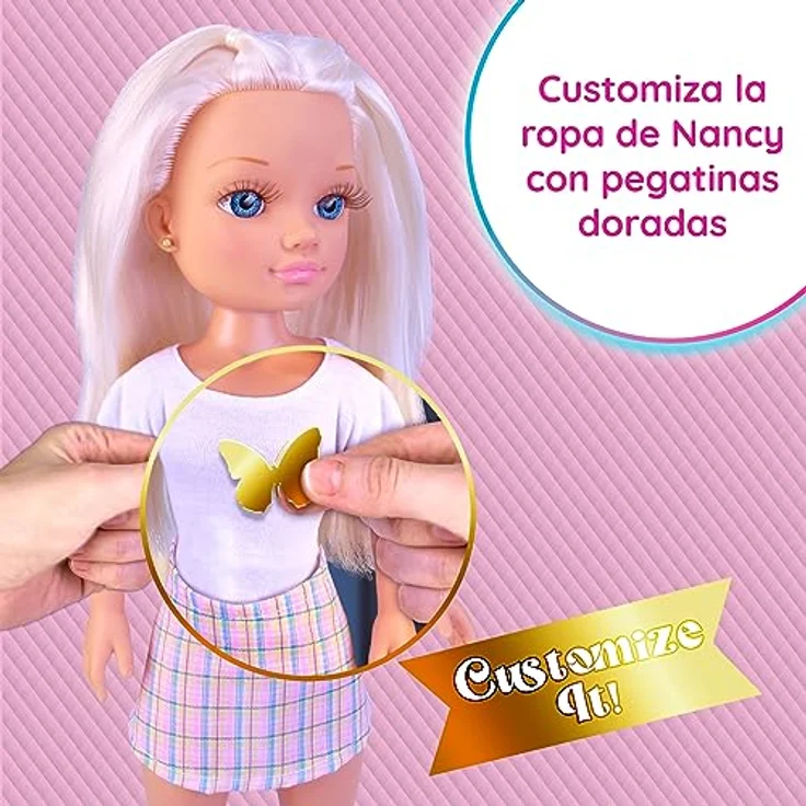 NANCY - Looks Dressing Room, Glamouröser Puppenschrank, 8 Kleider und 8 Accessoires, Spielzeugschuhe, Personalisiertes Stickerset, Jungen und Mädchen ab 3 Jahren, Famosa (NAC48000) – Bild 3