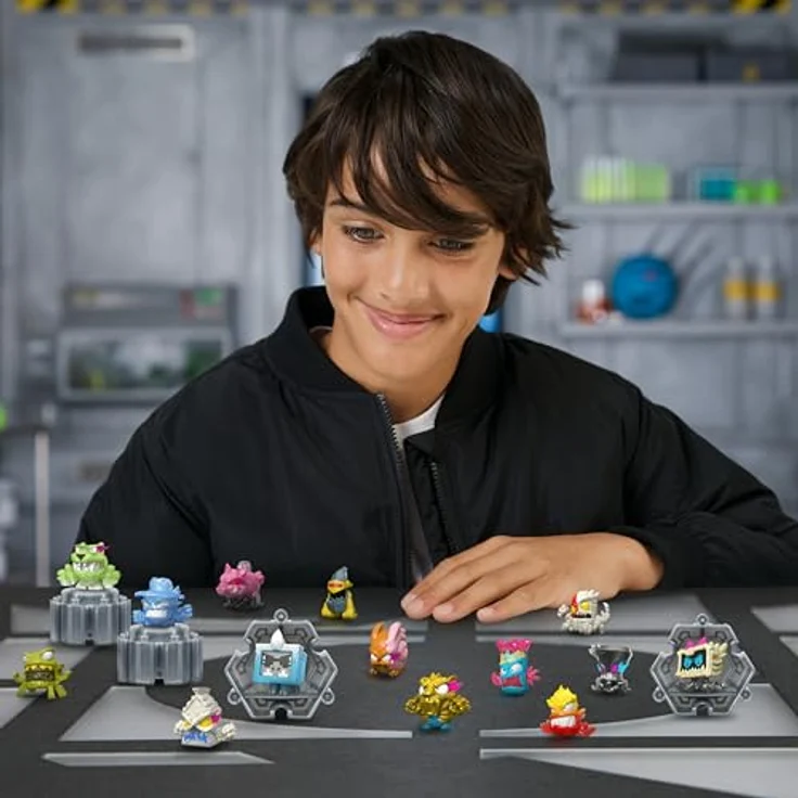 MRBEAST LAB MrBeast Lab Swarms Hyper Fusion-Serie, Mega-Laborpackung mit 14 Mini-Monstern, 14 Sammelstickern & 4 Fusions-Kapseln, über 100 einzigartige Hyper Fusion Swarms – Bild 4
