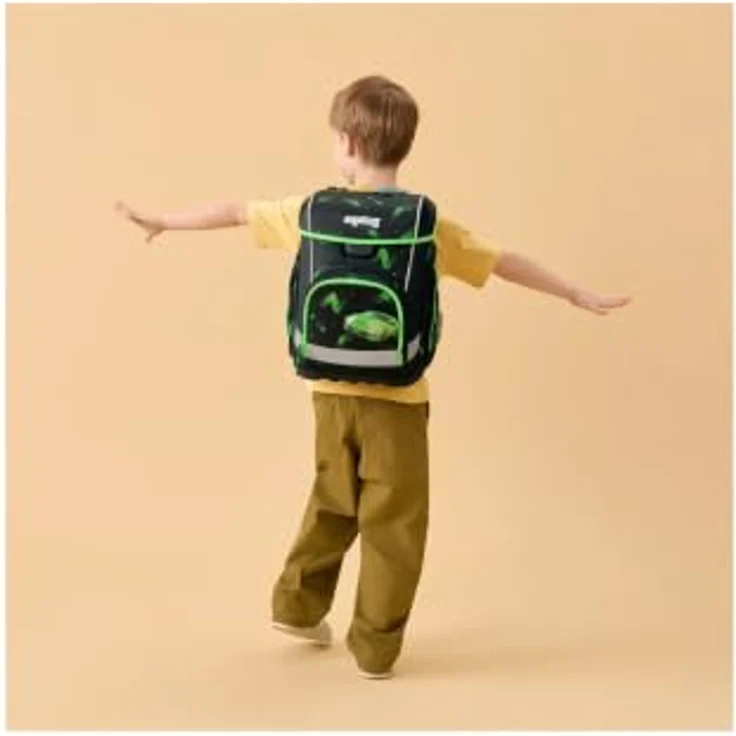 ergobag cubo light Schulranzen-Set Übärholspur, 21 Liter Volumen, regulierbare Schulterträger, wasserabweisendes Material, inkl. Sportbeutel – Bild 7