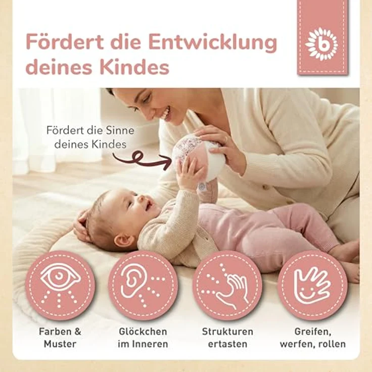 Bieco Veloursball Ella mit Rassel, Ø 10 cm, kuscheliger Plüschball in dreamy rose/sand Mix, fördert Motorik und Krabbeln – Bild 4