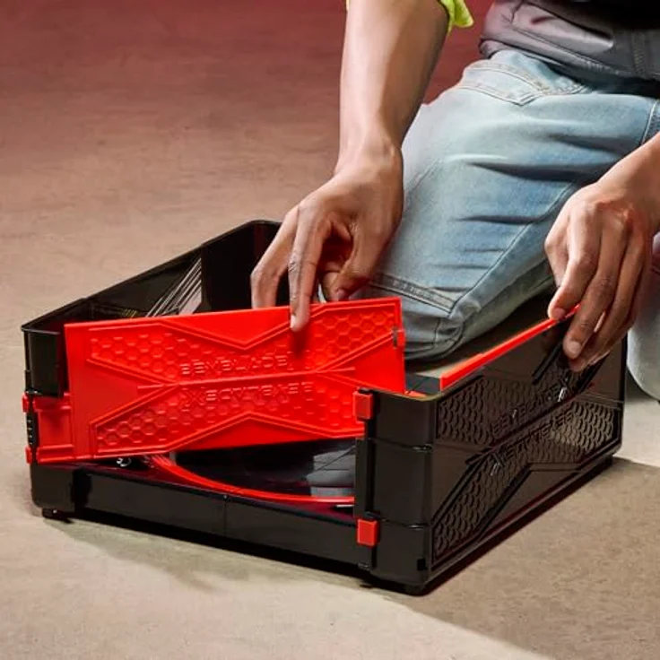 Hasbro Beyblade X Clash and Carry Beystadium-Arena, tragbare Kampf-Arena mit X-Celerator Beschleunigungssystem, 1-tlg – Bild 9