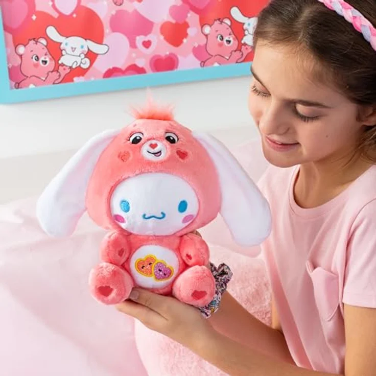 Troetelbeertjes Care Bears 22Cm Plush - Cinnamoroll As Love - A - Lot Bear, Weicher Plüsch-Teddybär mit Belly Badge-Design, modern und kuschelig – Bild 3