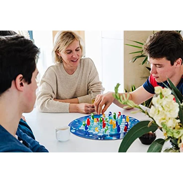 SmartGames Penguins Huddle Up, Multiplayer Strategy Game, 2 - 4 Players, 6+ Years, Family Board Game, Cognitive Skill Development – Bild 4