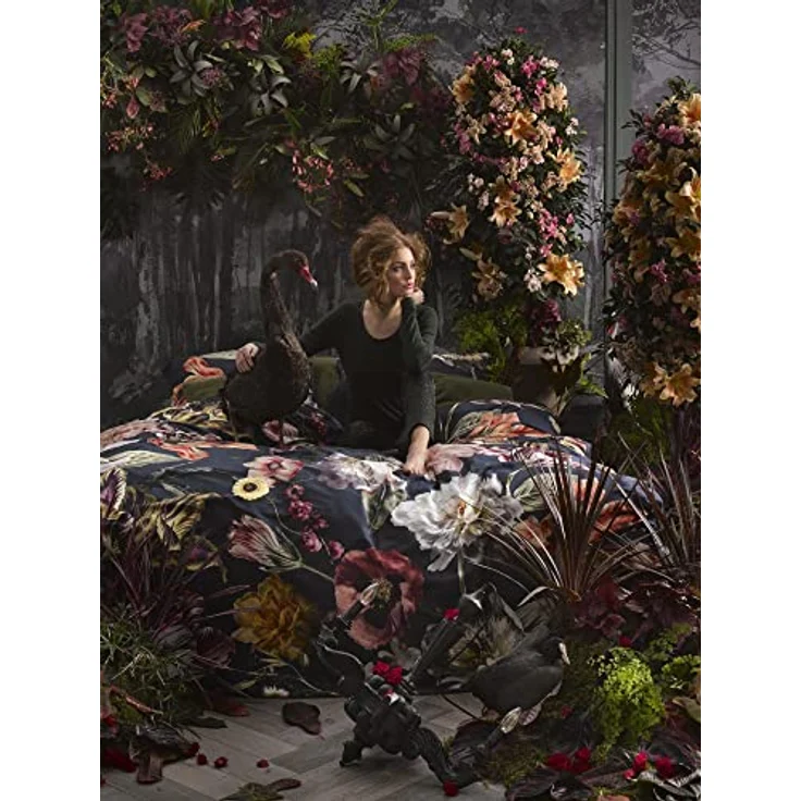 ESSENZA Bettwäsche Filou Blumen Pfingstrosen Tulpen Baumwollsatin Dunkelblau, 155x220 + 1 x 80x80 cm - Atmungsaktiv, glänzend, hautfreundlich – Bild 2