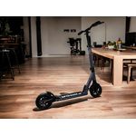 Forca Tretroller Flake-44, klappbar mit Scheibenbremse und Luftreifen, kompakt und platzsparend