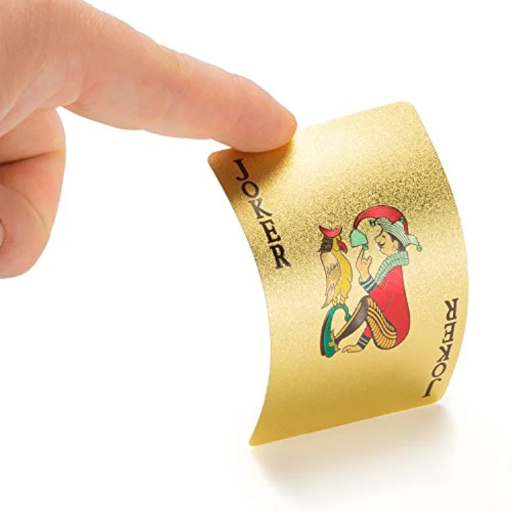 GOODS+GADGETS Pokerkarten, langlebige PVC Spielkarten, wasserfest und knickfest, gold – Bild 4