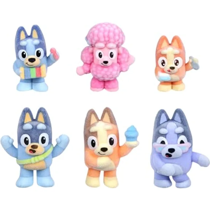 Bluey Fuzzies Deluxe Figure Pack, 6 beflockte Minifiguren zum Sammeln inkl. 2 Überraschungsfiguren, Sammelkarte und Sammlerhandbuch, 50 Figuren in Serie 1