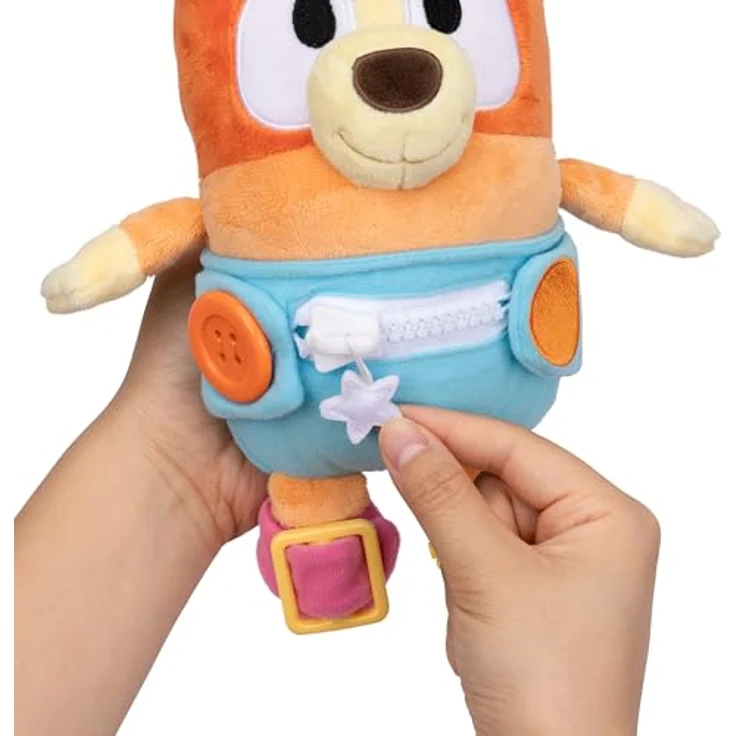 Moose Spectron Bluey Baby-Bingo-Kleid und Plüschtier, 25 cm groß mit Windel, Reißverschluss, Schnalle und Schuhschnürsenkeln – Bild 9
