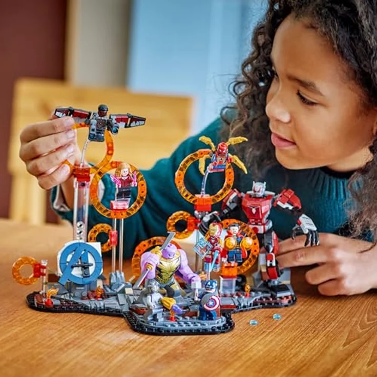 LEGO MARVEL 76323, Avengers: Endgame Letzter Showdown, 621-teiliges Bauset mit 10 Minifiguren und Ant-Man-Mech, für Kinder ab 10 Jahren – Bild 2