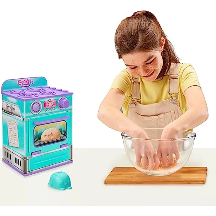 Cookeez Makery Ofen-Spielset in türkis mit niedlichem Überraschungseffekt durch Verwandlung zu einen süß duftendem, warmen und interaktivem Plüsch: Mit Zubehör. Welche Überraschung wirst du backen – Bild 4