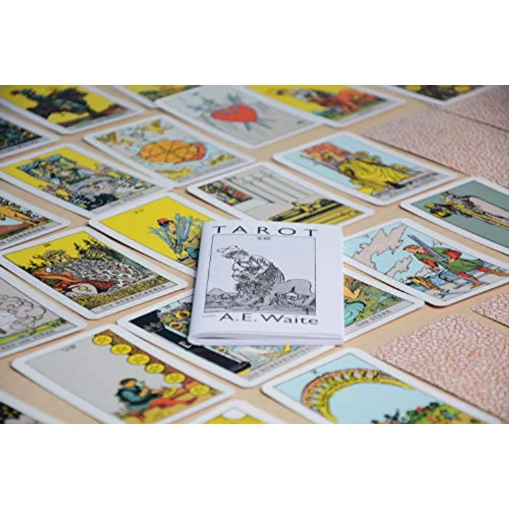 Königsfurt-Urania Premium Tarot von A.E. Waite, 78 Karten, Deluxe Edition mit dezenter Farbgebung und „Brown Pebble“-Design – Bild 5