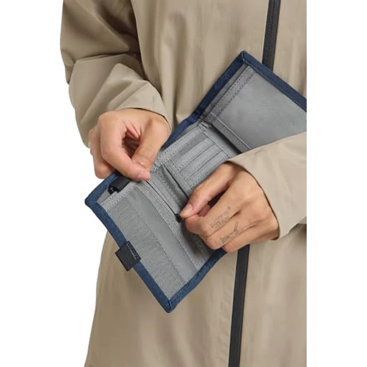 Jack Wolfskin Gutleut Wallet, Herren Portemonnaie aus 100% recyceltem Polyester, Blau, leicht und strapazierfähig mit reflektierenden Details – Bild 5