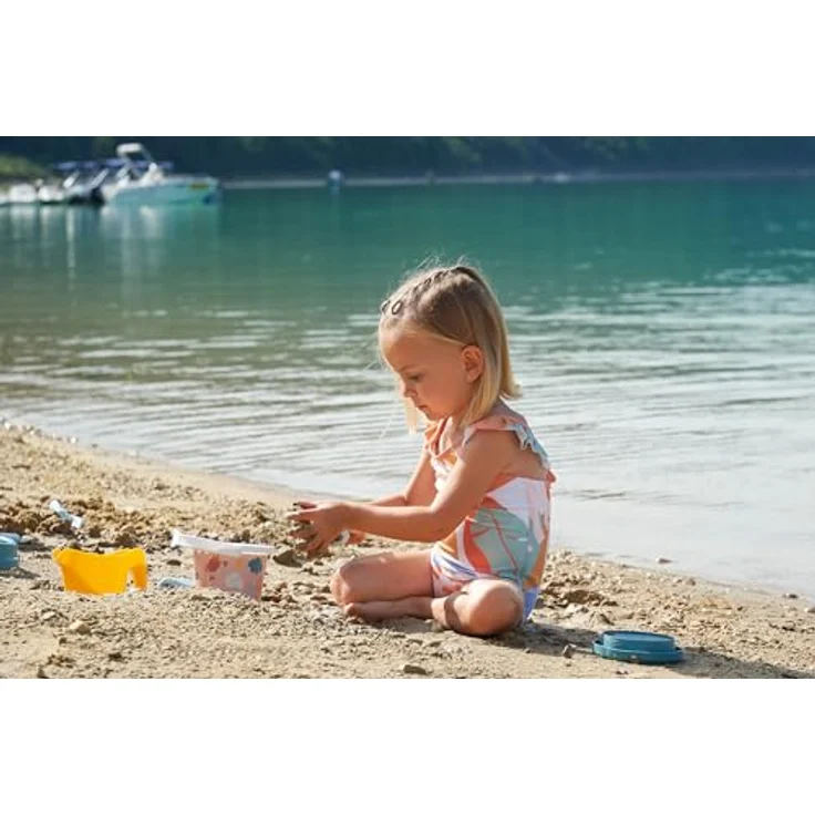 Ecoiffier Eimer-Set Small Ocean, 5-tlg. Sandspielzeug für Kinder mit Giesskanne, Sieb, Rechen und Schaufel, robust und farbenfroh – Bild 3