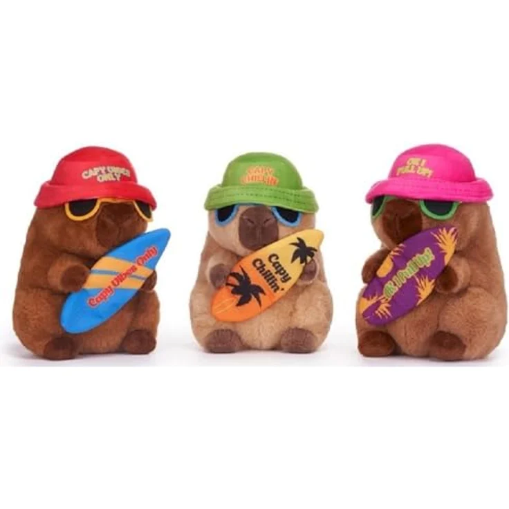 Soma Capybara Plüschtier 25cm, Kuscheltier mit pinkem Hut, grüner Sonnenbrille und Surfbrett Spruch "Ok I Pull Up" – Bild 4