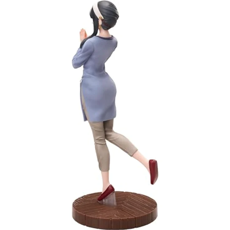 SEGA Spy x Family Luminasta PVC Statue Yor Forger, 21 cm, offizielles Lizenzprodukt mit Standfuß – Bild 4