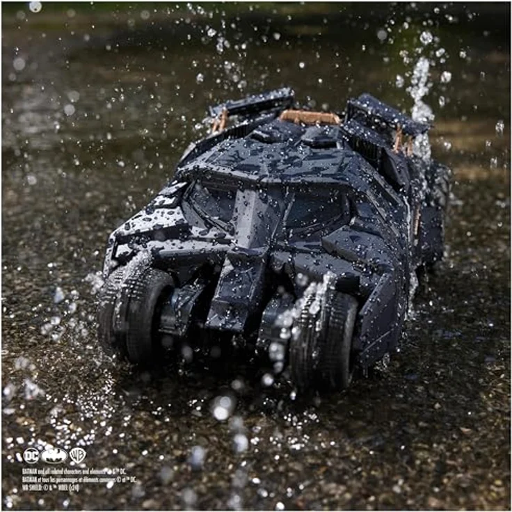 DC Comics Batman Tumbler RC, ferngesteuertes Fahrzeug im Design der The Dark Knight Trilogie, Maßstab 1:15, ideal für Kinder ab 4 Jahren – Bild 2