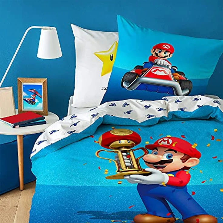 BERONAGE Super Mario Kart Kinder-Bettwäsche Champion Trophy 135x200 + 80x80 cm 100% Baumwolle Renforce Luigi Peach Bowser Yoshi Kugelwilli Buu Huu Rakete Stern Blauer Panzer deutsche Größe Reißverschluss, Nintendo Bettwäsche für Kinderzimmer, Oeko-Tex Standard 100 geprüft, bunt – Bild 2