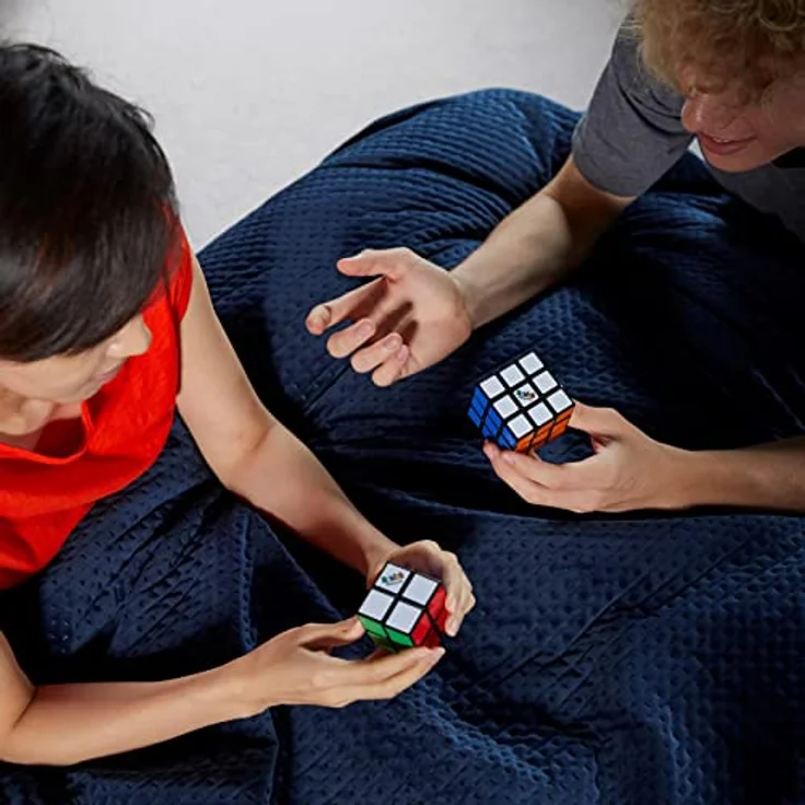 Rubik's Würfel Advanced 3 x 3 Spiel mit bunten Puzzlespieln – Set mit Würfeln 2 x 2 und 3 x 3 cm, originelle Farbabstimmung mit Anleitung – 6064009 – Spielzeug für Kinder ab 8 Jahren – Bild 4