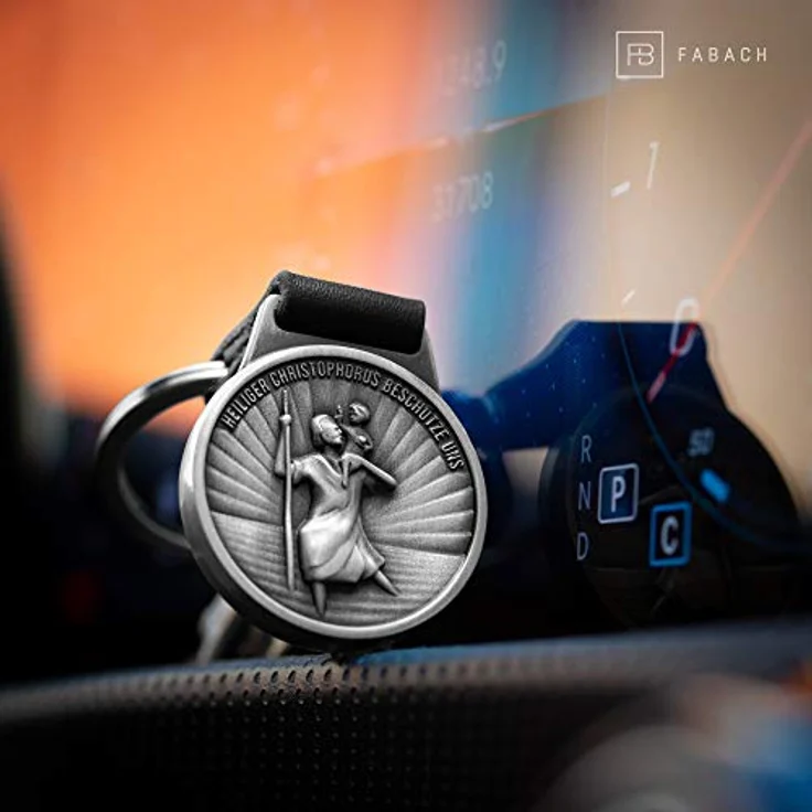 FABACH Christophorus Schlüsselanhänger am Lederband - Schutzpatron für Autofahrer und Reisende - Heilige Christophorus Plakette Auto Glücksbringer - Schutzengel Auto Motorrad Anhänger modern – Bild 5