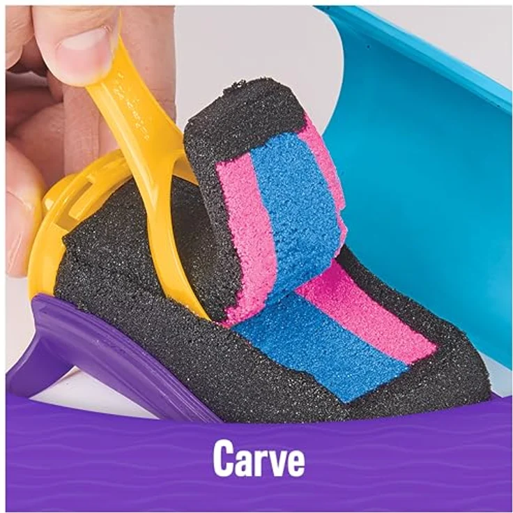 Kinetic Sand Slice n Surprise Set - mit original magischem kinetischem Sand aus Schweden in 3 Farben und 7 Werkzeugen für tolle Muster, ideal für Indoor-Sandspiel, für Kinder ab 3 Jahren – Bild 4