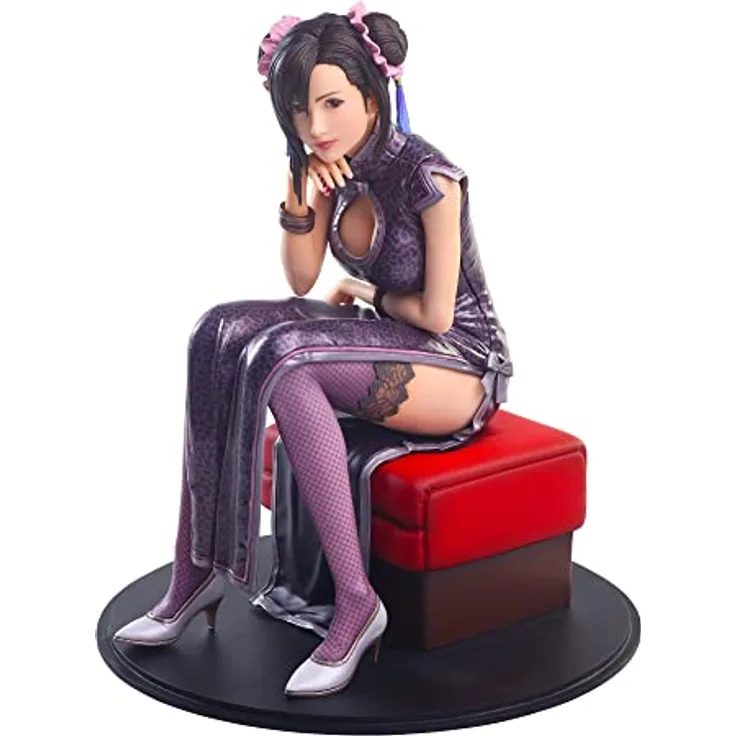 Square-Enix Final Fantasy VII Remake Statuette Statuette Tifa Lockhart Sportliches Kleid Ver. 16 cm