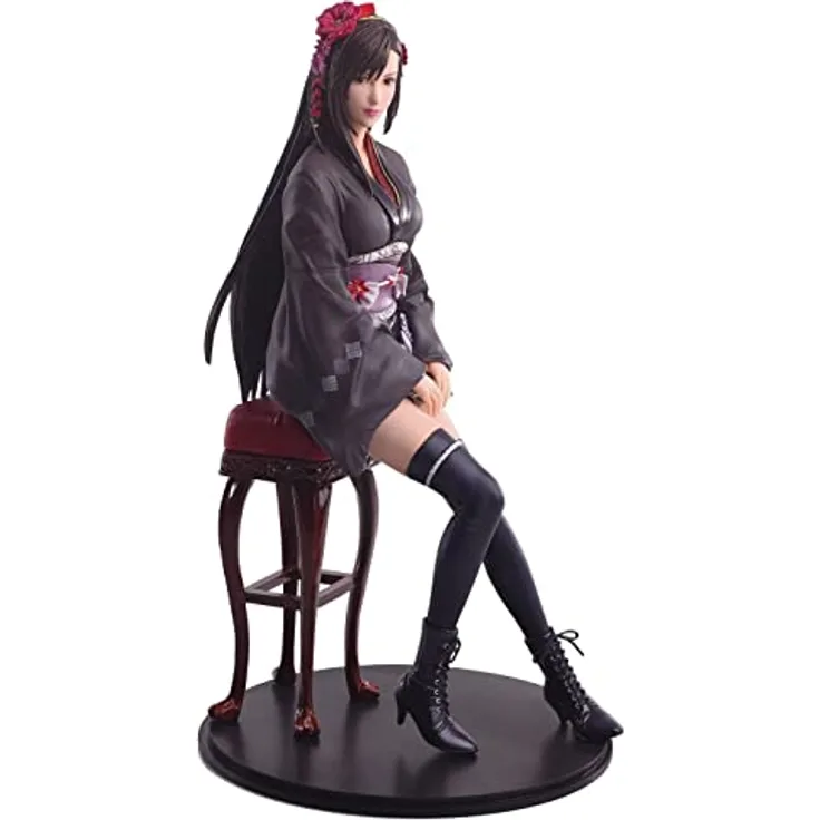 Square Enix Final Fantasy VII Remake Static Arts Gallery Statuette Tifa Lockhart Sportliches Kleid Ver. 23 cm