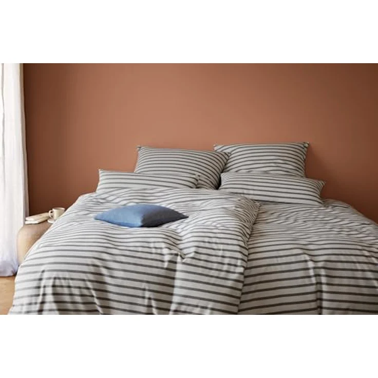 elegante Soft-Flanell-Bettwäsche-Garnitur Inverness, modernes Streifenmuster in Kiesel, 135x200+80x80, 100% Baumwolle – Bild 3