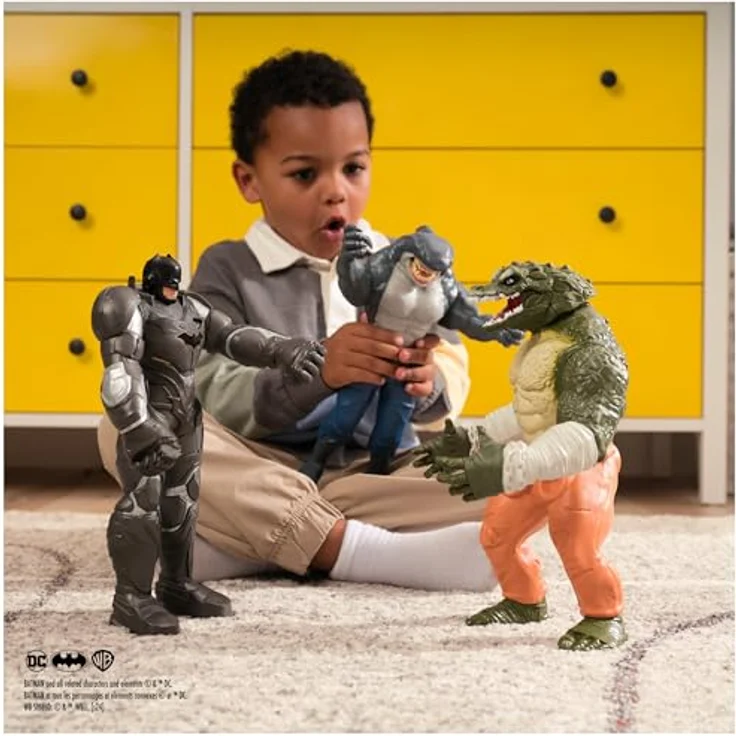 Spin Master DC Comics BAT FGR 12 Giants King Shark S2 V1 GML, 30,5 cm große Actionfigur mit authentischem Comicbuch-Styling und 11 Gelenkpunkten – Bild 5