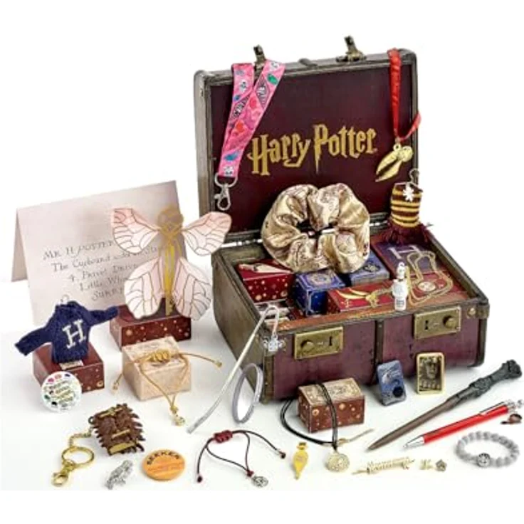 Carat Harry Potter Hogwarts Trunk, offizieller Adventskalender mit Schmuck und Merchandise, ca. 13 x 18 x 23 cm – Bild 5