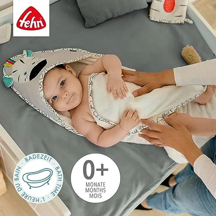Fehn Kapuzenbadetuch Zebra – Bade-Poncho aus Frottee mit Kapuze und Zebra Motiv – saugstark & kuschelweich – für Babys und Kleinkinder ab 0+ Monaten – Bild 2